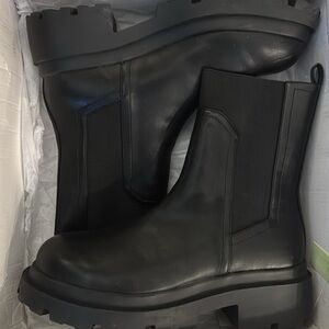 Black lug sole boots from Dolce Vita. Never worn bec I don’t think they suit me.